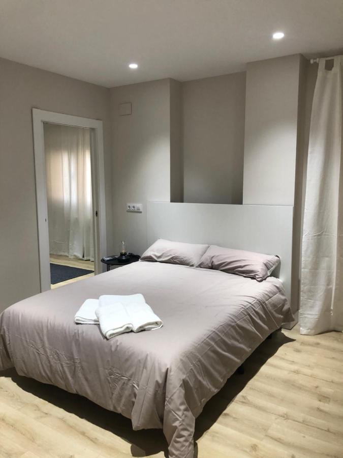 Pension La Castellana Logroño Exteriör bild